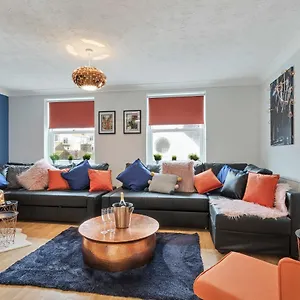 Seabright Townhouse - By My Getaways Brighton