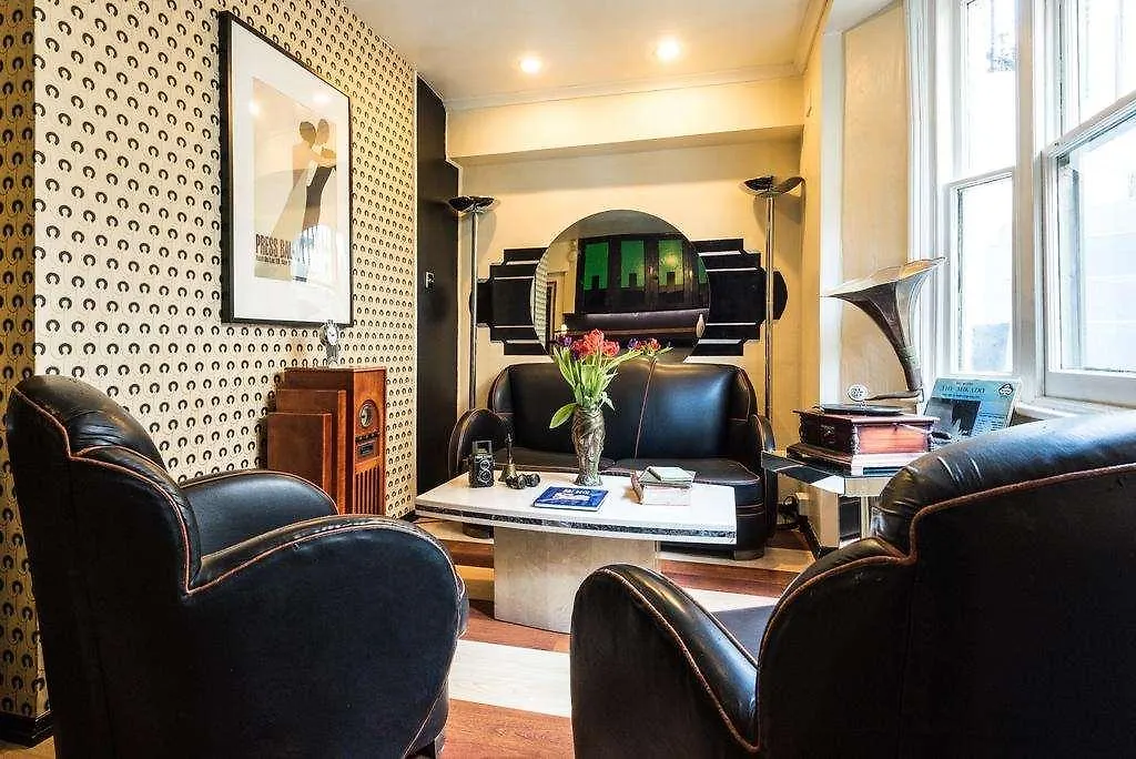 Bed & Breakfast Paskins Town House Brighton