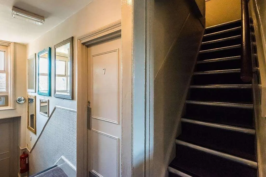 Bed & Breakfast Paskins Town House Brighton